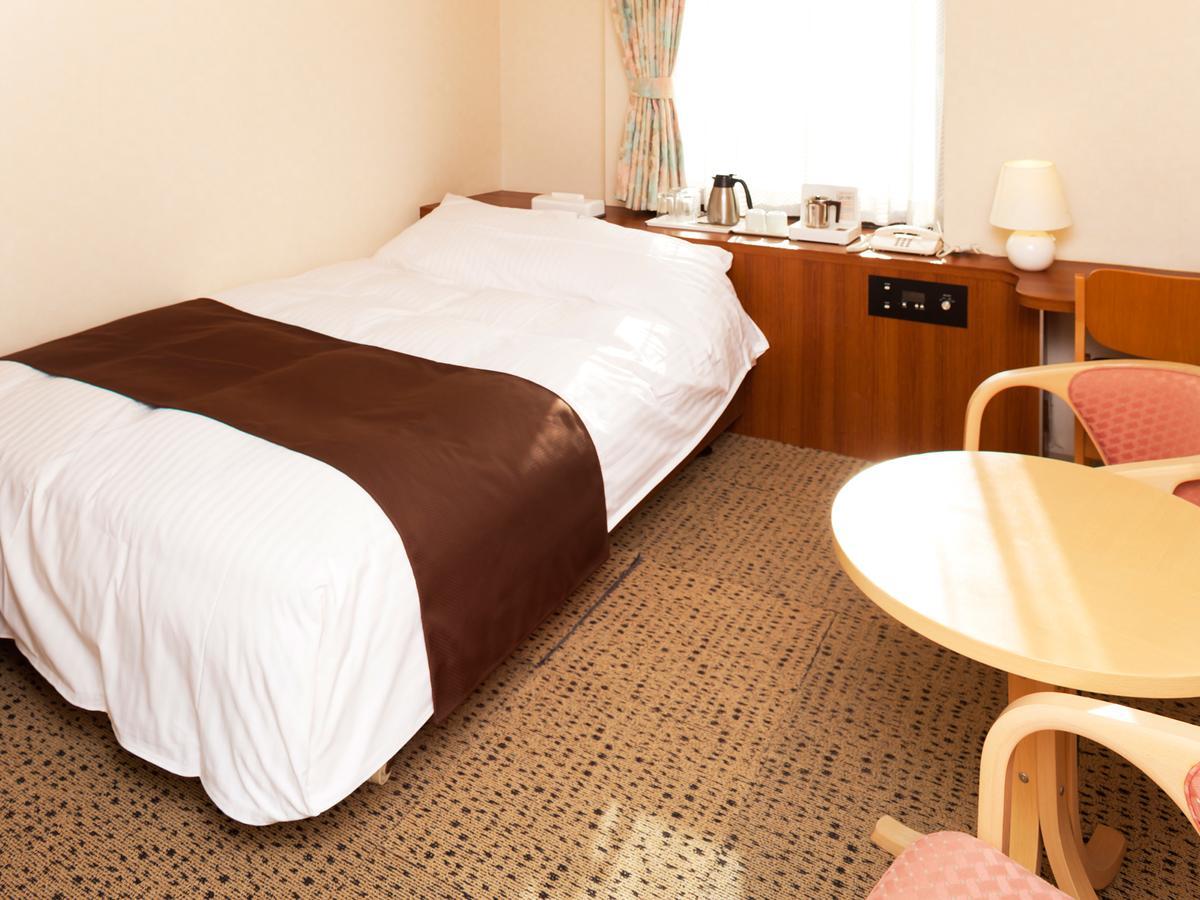 Niigata Toei Hotel Экстерьер фото