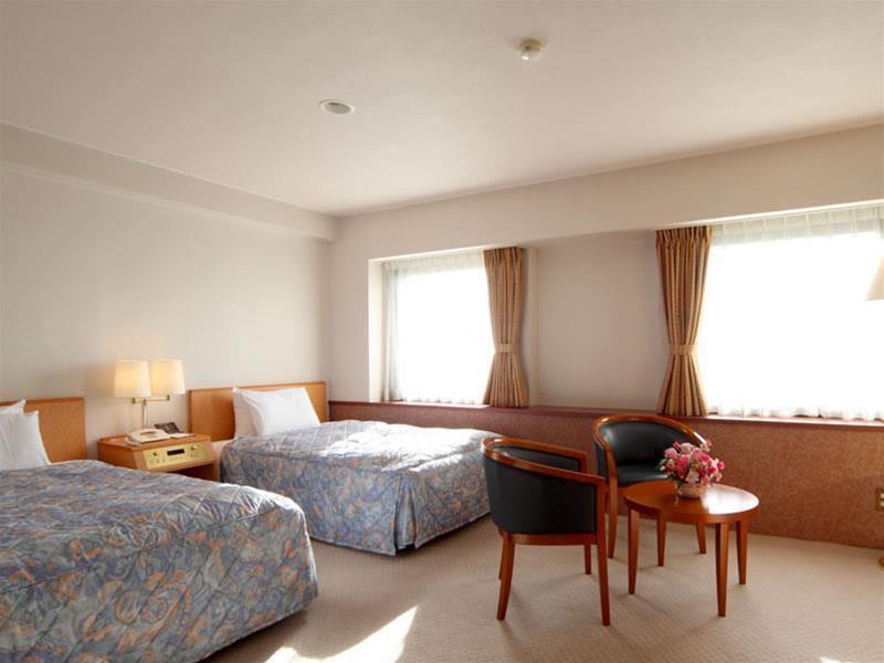 Niigata Toei Hotel Экстерьер фото